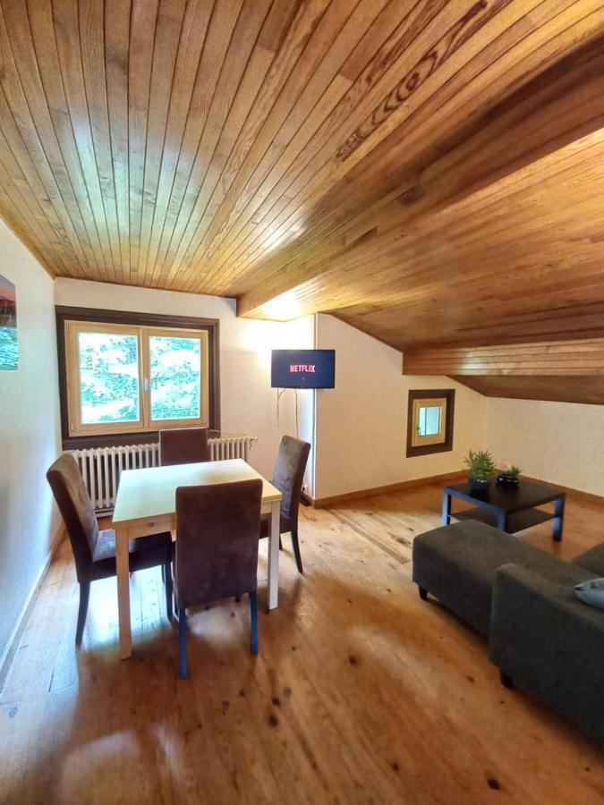 Logement Mansarde Dans Maison Avec Jardin En Bord De Piste, Vue Montagne Les Houches Kültér fotó